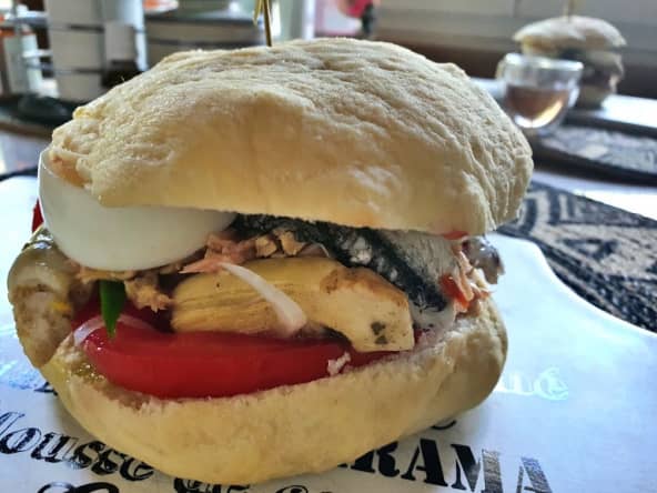 Pan Bagnat comme à Nice