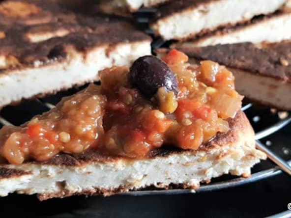 Pain/Focaccia à la poêle au fromage de chèvre 