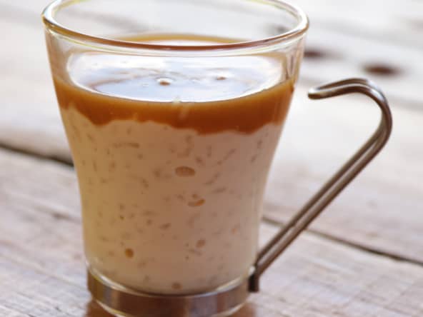 Riz au lait crémeux et caramel au beurre salé