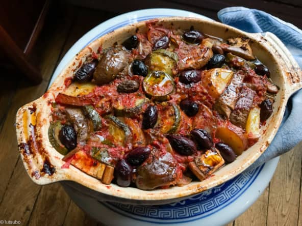 Tourlou : une recette comme une ratatouille grecque au four. 