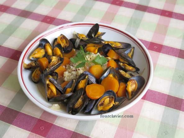 Moules au gingembre aux carottes