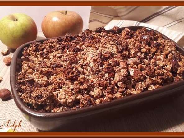 Crumble de pommes aux céréales et fruits secs