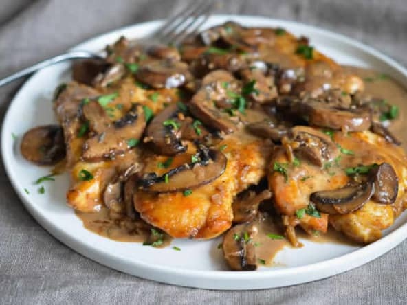 Poulet aux champignons vin et crème