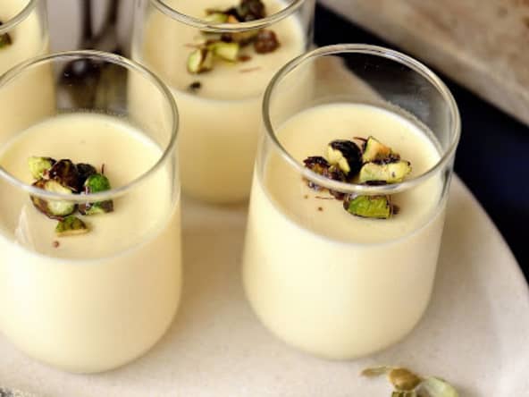 Panna cotta safran cardamome et pistache