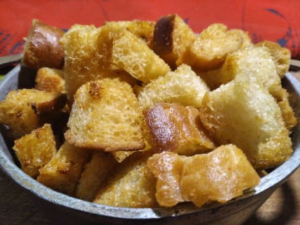 Croûtons maison au four