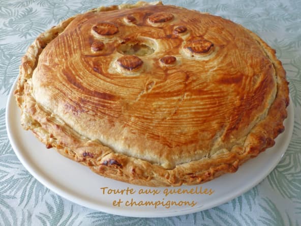 Tourte aux quenelles et champignons