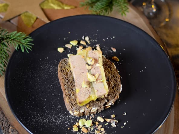 Terrine de foie gras aux pommes granny