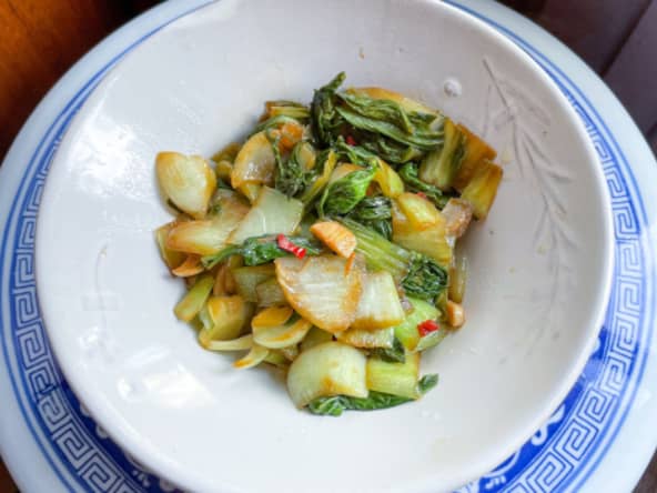Chou express, pak choï sauté à l’ail et au piment