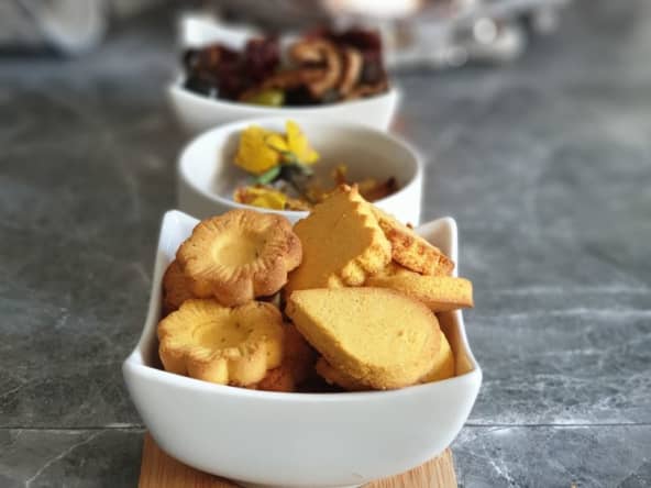 Biscuits Salés au Beurre Noisette et Polenta