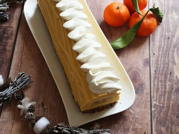 Bûche glacée mangue coco insert pommes caramélisées