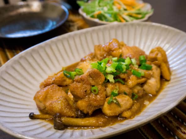 Poulet sauce teriyaki au sésame comme au Japon