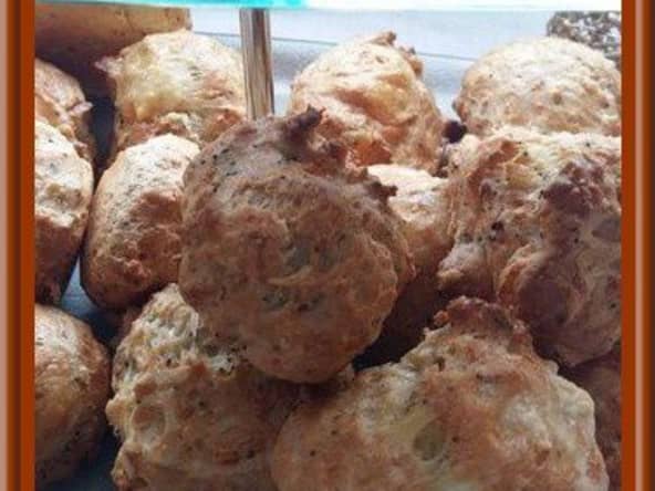 Gougères au Comté et 6 graines
