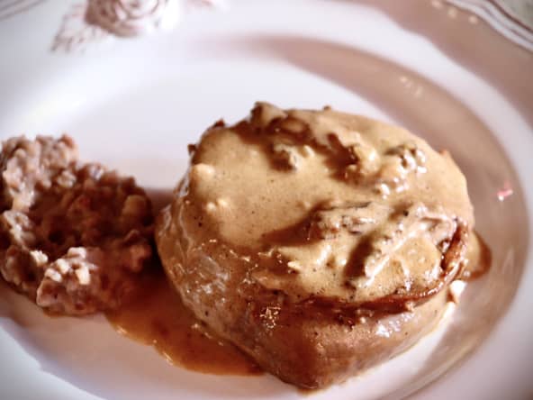 Grenadin de veau sauce aux morilles déshydratées