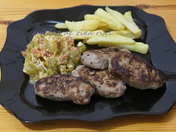 Köfte à la plancha, petit déjeuner turc