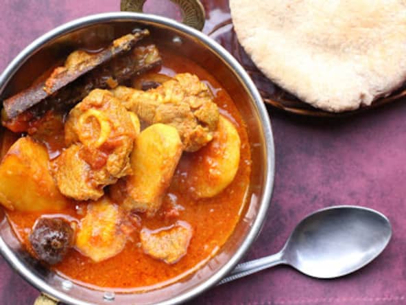 Curry d'agneau aux navets et piment du Cachemire