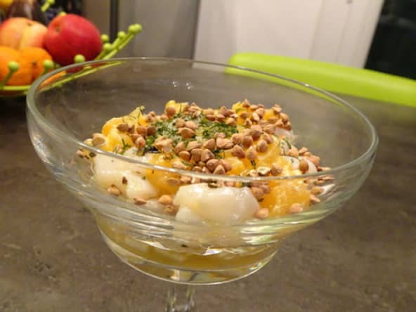 Tartare de saint-jacques à la clémentine et au kasha de Cyril Lignac 