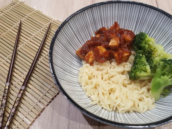 Tofu avec sa sauce relevée