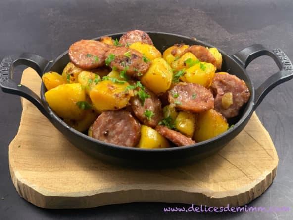 Pommes de terre sautées à la saucisse de Morteau