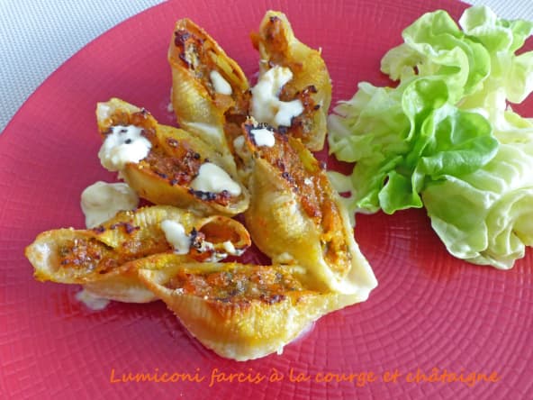 Pâtes lumaconi farcies à la courge et châtaigne