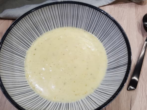 Soupe tartiflette chou vert reblochon