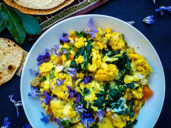Navratan korma vegan aux épices et coco pour Divali