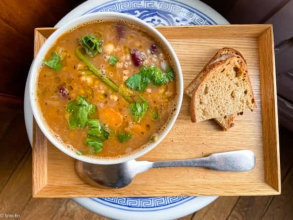 Soupe de sorgho aux légumineuses