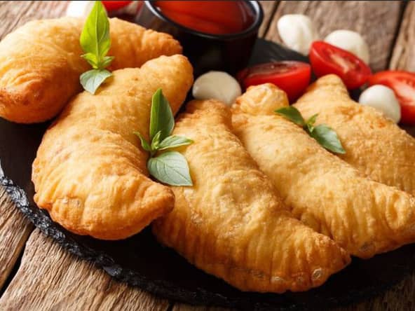 Pizza Fritta Napoletana