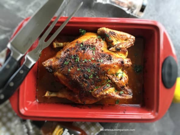 Poulet grillé à la portugaise au four ou au barbecue, en crapaudine ou "Spatchcock"