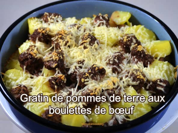 Gratin de pommes de terre tout simple aux boulettes de bœuf