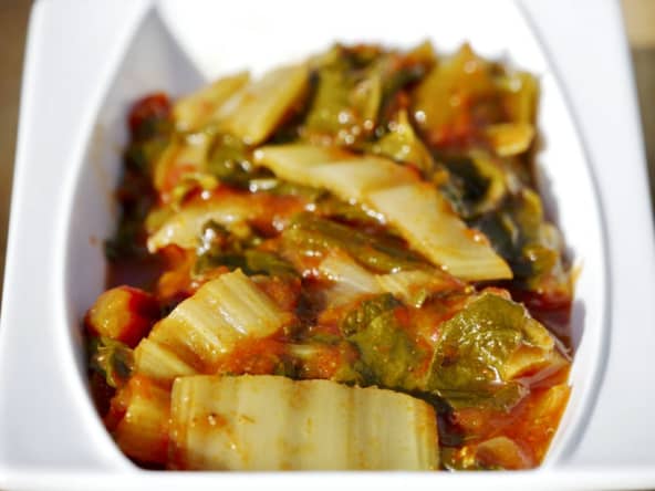 Blettes à l'ail et oignons nouveaux cuits à basse température