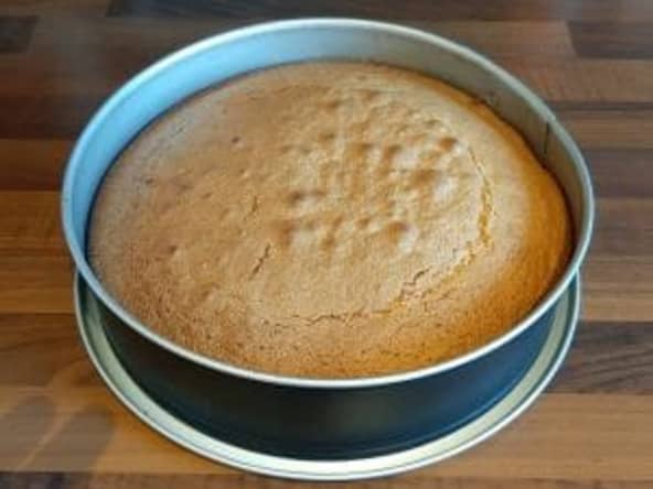 Recette de gâteau (cake) au yaourt nature facile et rapide à faire