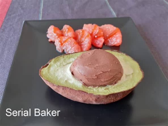 Avocat en trompe l'oeil (dessert)