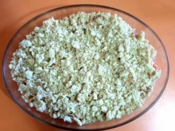 Crumble pommes fraises. Une recette de crumble originale