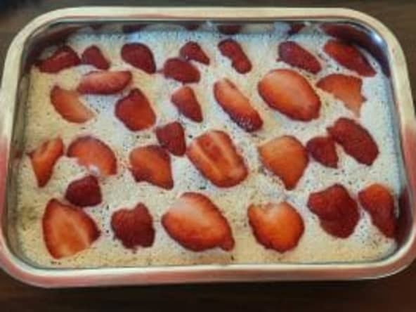 Recette de tiramisu aux fraises. Dessert aux fraises rafraîchissant