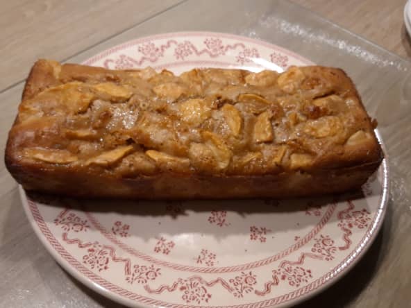 Gâteau aux pommes et au miel