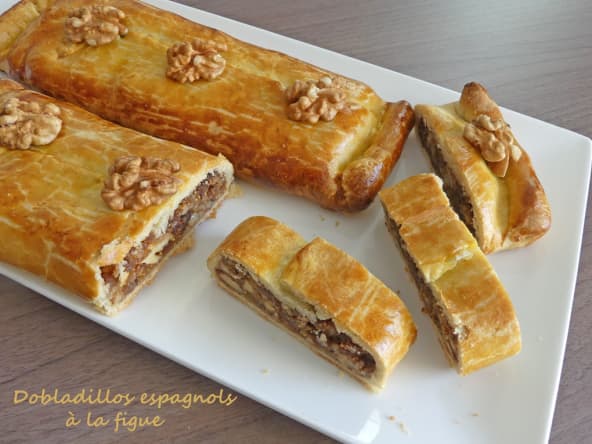 Dobladillos espagnols à la figue et aux noix