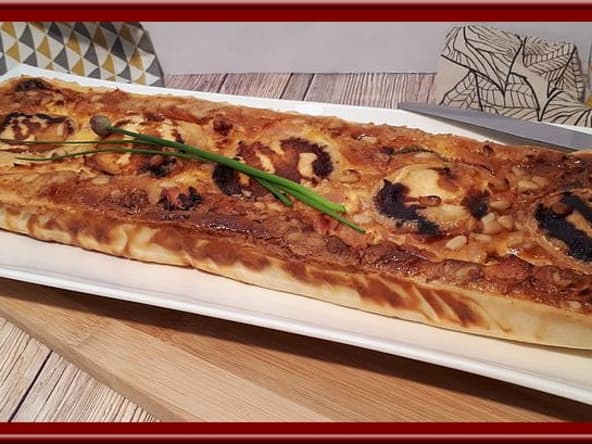 Tarte salée aux poivrons, bacon et chèvre