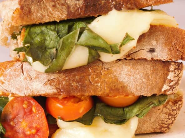 Croques monsieur vegan au fromage végétal