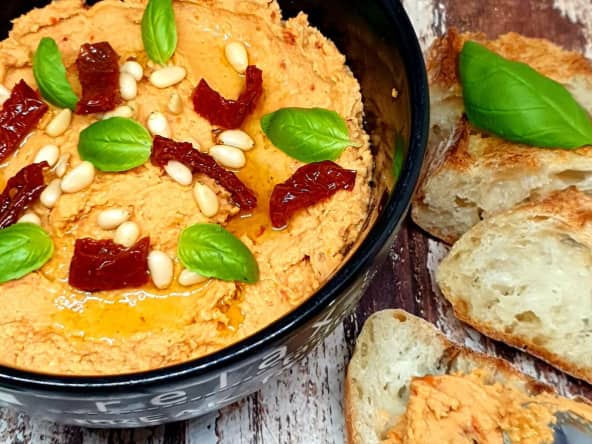 Houmous aux tomates séchées