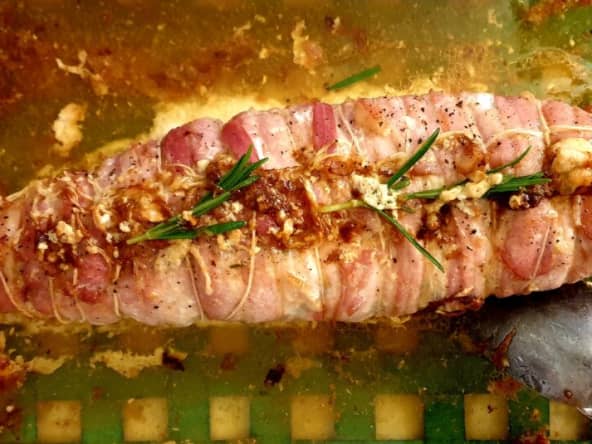 Rôti de lotte au lard et beurre de thym