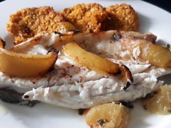 Bar rôti persil, ail et citron confit