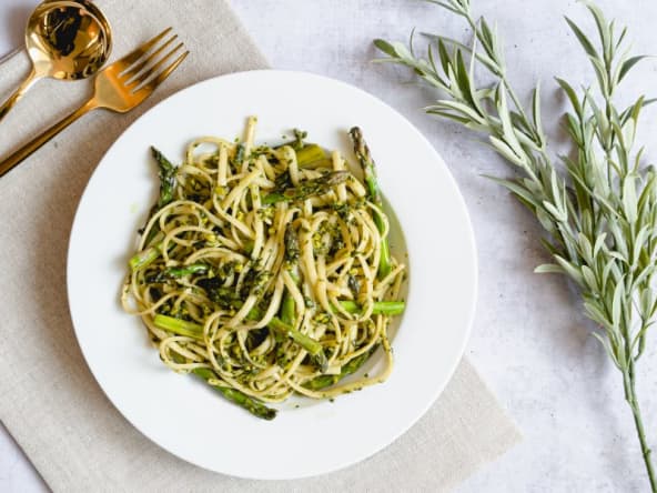 Pâtes aux Asperges Vertes et Pesto
