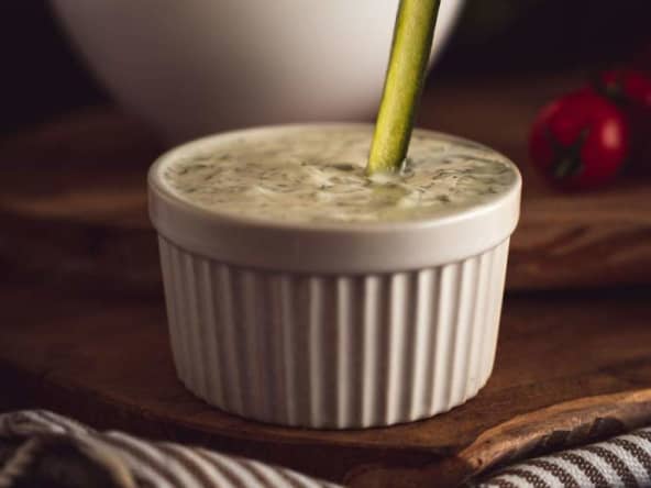 Tzatziki maison - Sauce grecque au concombre et à l'aneth