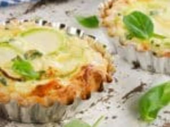 Appétissante Tarte salée aux courgettes, yaourt et fromage