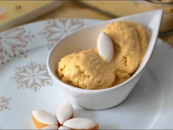 Crème glacée aux calissons d'Aix - à la sorbetière