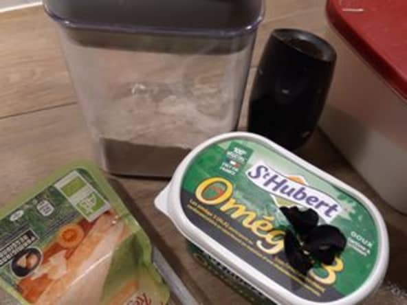 Sablés parmesan ail noir