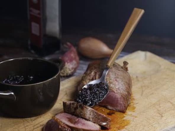 Magrets de canard aux échalotes au balsamique