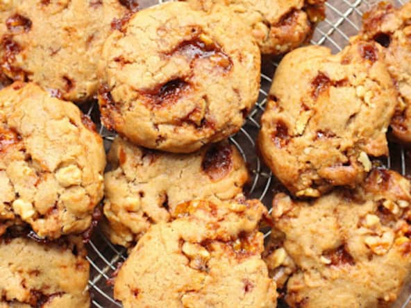Cookies vegan aux noix et au caramel