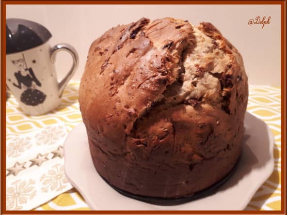 Panettone aux raisins secs