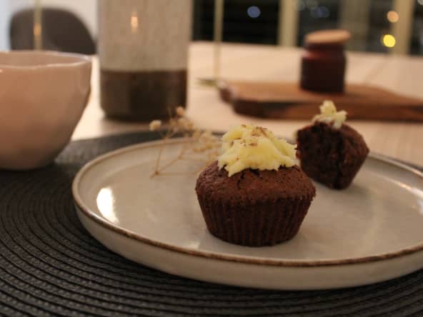 Cupcakes chocolat américains bien moelleux et leur glaçage butter cream